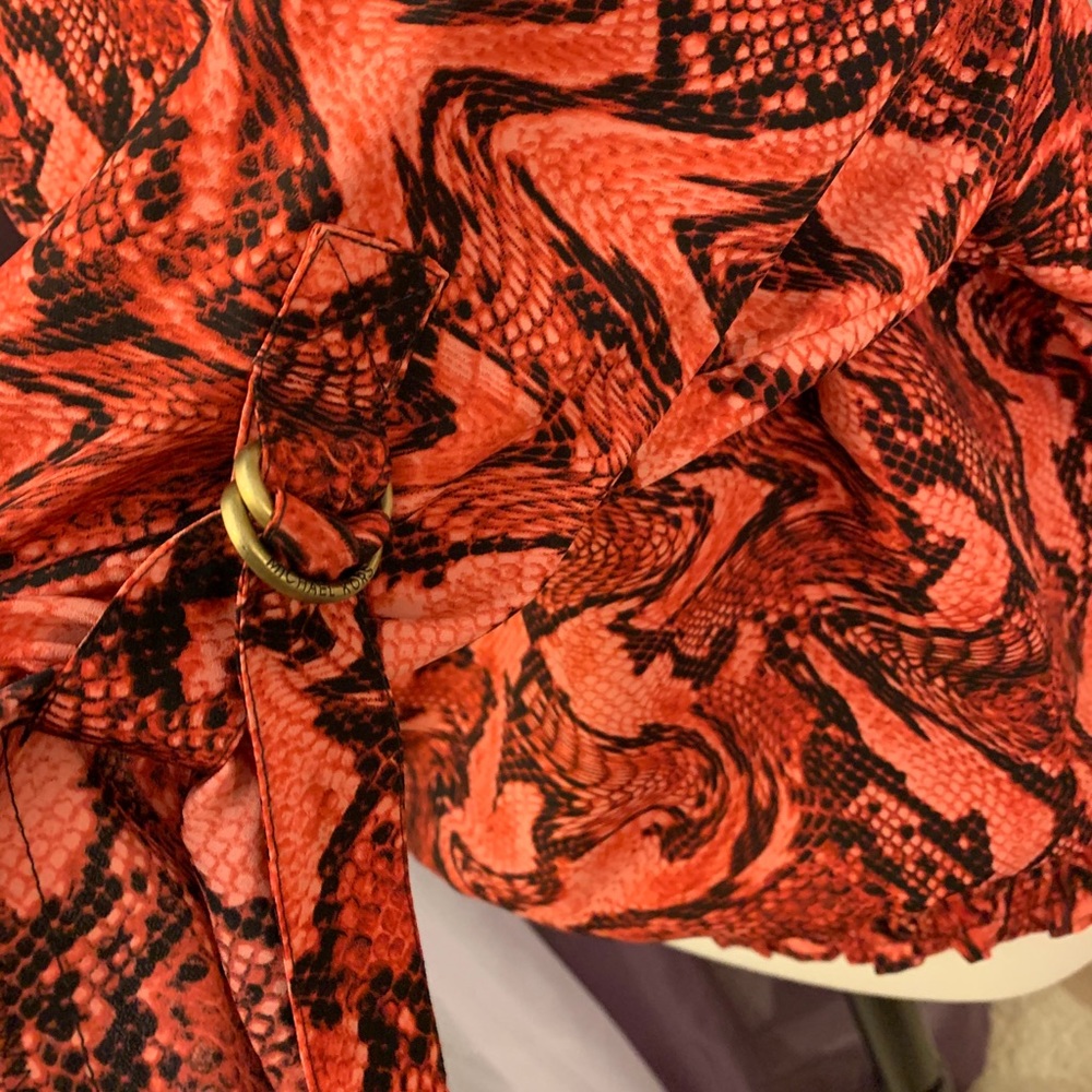 Beatiful Mk Blouse - image 4